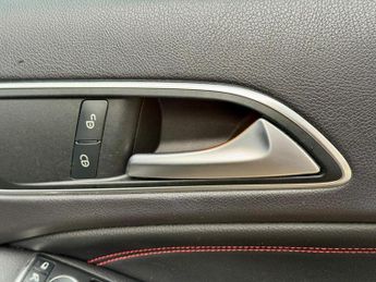 Mercedes-Benz A Class 2.0 A250 Engineered by AMG 7G-DCT Euro 6 (s/s) 5dr