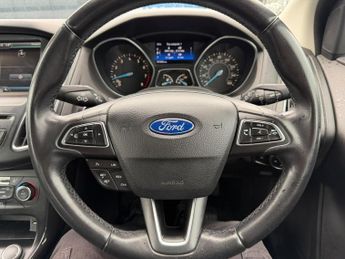 Ford Focus 1.0T EcoBoost Titanium Euro 6 (s/s) 5dr