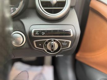 Mercedes-Benz C Class 2.1 C220d AMG Line (Premium Plus) G-Tronic+ Euro 6 (s/s) 2dr