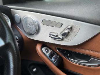 Mercedes-Benz C Class 2.1 C220d AMG Line (Premium Plus) G-Tronic+ Euro 6 (s/s) 2dr