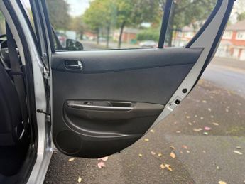 Hyundai i20 1.2 Style Hatchback 5dr Petrol Manual Euro 5 (85 bhp)