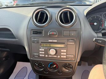 Ford Fiesta 1.4 TD Style 5dr