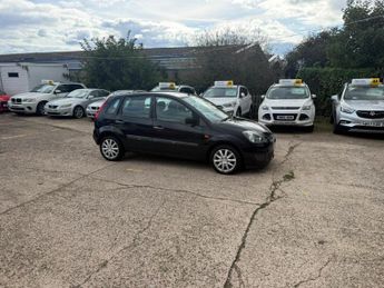 Ford Fiesta 1.4 TD Style 5dr