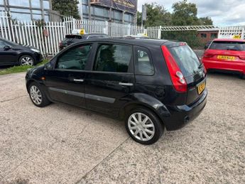 Ford Fiesta 1.4 TD Style 5dr