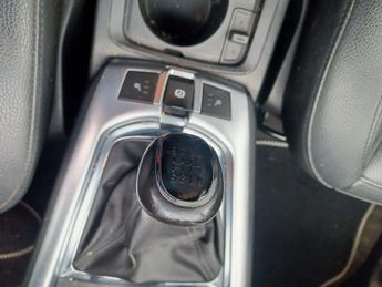 Vauxhall Antara 2.2 CDTi Diamond 4WD Euro 5 (s/s) 5dr
