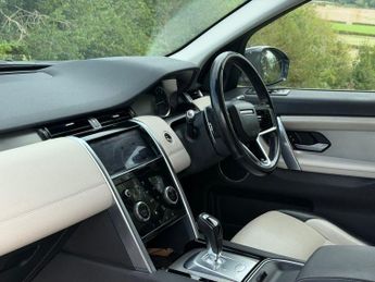 LAND ROVER DISCOVERY SPORT 2.0 D200 MHEV R-Dynamic S Plus SUV 5dr Diesel Auto 4WD Euro 6 (s