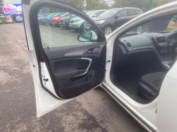 Vauxhall Insignia 2.0 CDTi ecoFLEX Energy Euro 5 (s/s) 5dr
