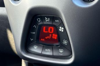Toyota AYGO 1.0 VVT-i x-trend Hatchback 5dr Petrol x-shift Euro 6 (Safety Se