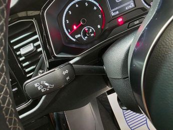 Volkswagen T-Roc 1.5 TSI EVO Black Edition DSG Euro 6 (s/s) 5dr