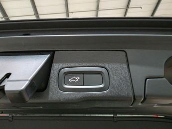 Volvo XC60 2.0h T6 Recharge 11.6kWh Inscription Expression Auto AWD Euro 6 