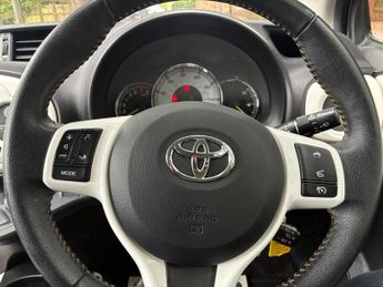 Toyota Yaris 1.33 Dual VVT-i Trend Euro 5 5dr