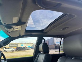 Toyota Land Cruiser 3.0 D-4D Invincible 5dr