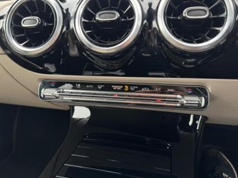 Mercedes-Benz A Class 1.3 A180 Sport Edition (Executive) 7G-DCT Euro 6 (s/s) 5dr