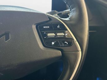 Kia EV6 77.4kWh Air Hatchback 5dr Electric Auto (225 bhp)