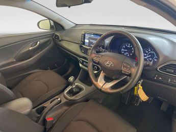 Hyundai i30 1.4 T-GDi SE Nav Fastback 5dr Petrol Manual Euro 6 (s/s) (140 ps
