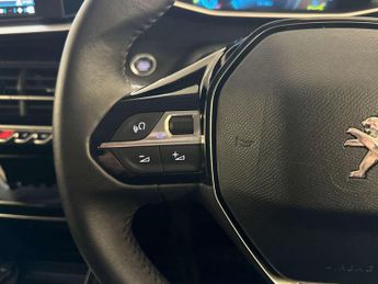 Peugeot E-208 50kWh Allure Premium + Hatchback 5dr Electric Auto (7.4kW Charge