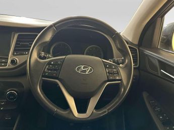 Hyundai TUCSON 1.7 CRDi Blue Drive SE Nav SUV 5dr Diesel Manual Euro 6 (s/s) (1