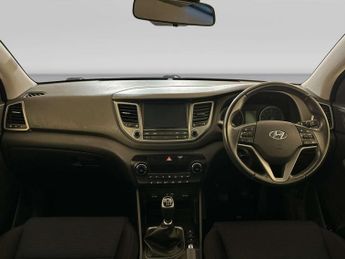 Hyundai TUCSON 1.7 CRDi Blue Drive SE Nav SUV 5dr Diesel Manual Euro 6 (s/s) (1