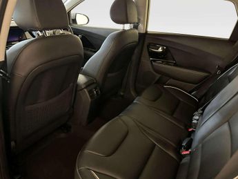 Kia Niro 64kWh 3 SUV 5dr Electric Auto (201 bhp)