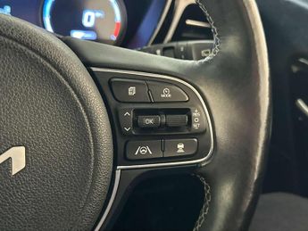 Kia Niro 64kWh 3 SUV 5dr Electric Auto (201 bhp)