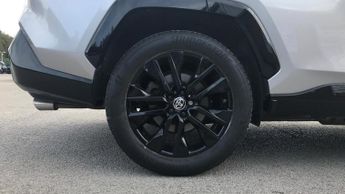 Toyota RAV4 2.5 VVT-h Dynamic CVT Euro 6 (s/s) 5dr
