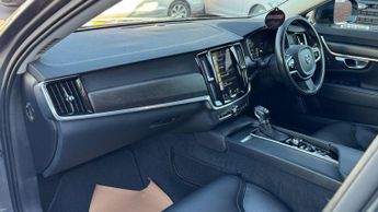 Volvo V90 Cross Country 2.0 D5 PowerPulse Estate 5dr Diesel Auto AWD Euro 6 (s/s) (235 p