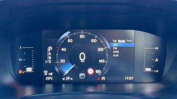 Volvo V90 Cross Country 2.0 D5 PowerPulse Estate 5dr Diesel Auto AWD Euro 6 (s/s) (235 p