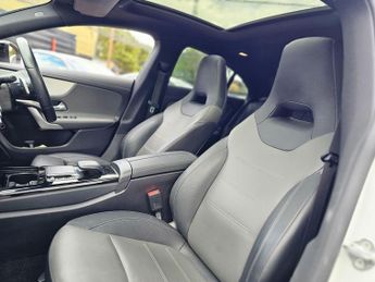 Mercedes-Benz CLA 1.3 CLA250e 15.6kWh AMG Line Night Edition (Premium Plus) Coupe 