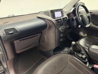 Toyota iQ 1.0 VVT-i Euro 4 3dr