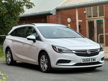 Vauxhall Astra 1.6 CDTi BlueInjection Design Sports Tourer 5dr Diesel Manual Eu