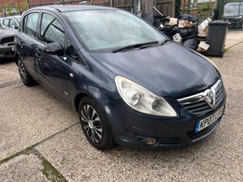 Vauxhall Corsa 1.4i 16v Club 5dr