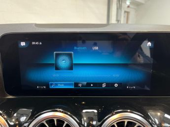 Mercedes-Benz EQA EQA 250 66.5kWh Sport Auto 5dr