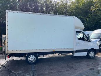 Mercedes-Benz Sprinter 2.1 311 CDI Luton 3dr Diesel Manual RWD L3 (109 bhp)