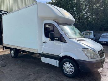 Mercedes-Benz Sprinter 2.1 311 CDI Luton 3dr Diesel Manual RWD L3 (109 bhp)