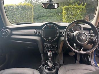 MINI Hatch 1.5 Cooper Auto Euro 6 (s/s) 5dr
