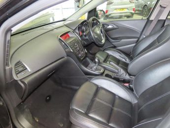 Vauxhall Astra 1.4i Turbo Limited Edition Euro 6 5dr