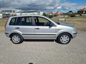 Ford Fusion 1.4 2 5dr