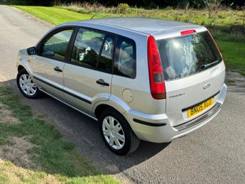 Ford Fusion 1.4 2 5dr