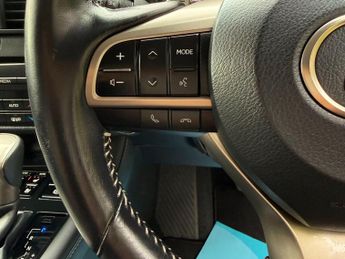 Lexus RX L 3.5 450h L V6 (Premium) SUV 5dr Petrol Hybrid E-CVT 4WD Euro 6 (