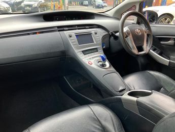 Toyota Prius 1.8 VVT-h T3 CVT Euro 5 (s/s) 5dr