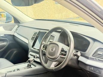 Volvo XC90 2.0 D5 PowerPulse Momentum Auto 4WD Euro 6 (s/s) 5dr