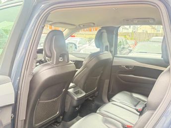 Volvo XC90 2.0 D5 PowerPulse Momentum Auto 4WD Euro 6 (s/s) 5dr
