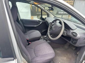 Mercedes-Benz A Class 1.7 A170 CDI Classic SWB Hatchback 5dr