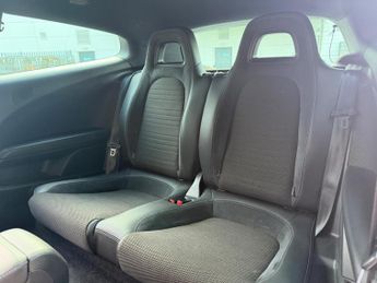Volkswagen Scirocco 2.0 TDI BlueMotion Tech GT DSG Euro 6 (s/s) 3dr