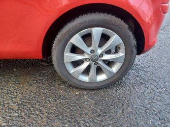 Vauxhall Corsa 1.4 16V Excite Euro 5 3dr (A/C)