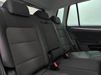 Volkswagen Golf SV 2.0 TDI Match DSG Euro 6 (s/s) 5dr