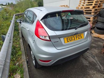 Ford Fiesta 1.0 Zetec Euro 5 (s/s) 5dr