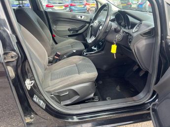 Ford Fiesta 1.0T EcoBoost Zetec Euro 6 (s/s) 5dr