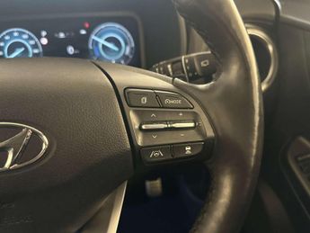 Hyundai KONA 64kWh Premium SUV 5dr Electric Auto (10.5kW Charger) (204 ps)