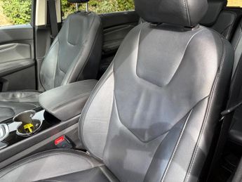 Ford S-Max 2.0 TDCi Titanium Sport MPV 5dr Diesel Powershift Euro 6 (s/s) (